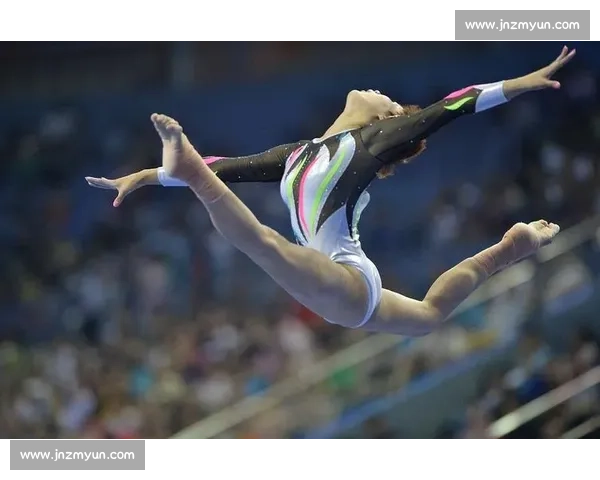极限动作与艺术之美融合的精彩体操表演盛宴 极限动作与艺术之美融合的精彩体操表演盛宴